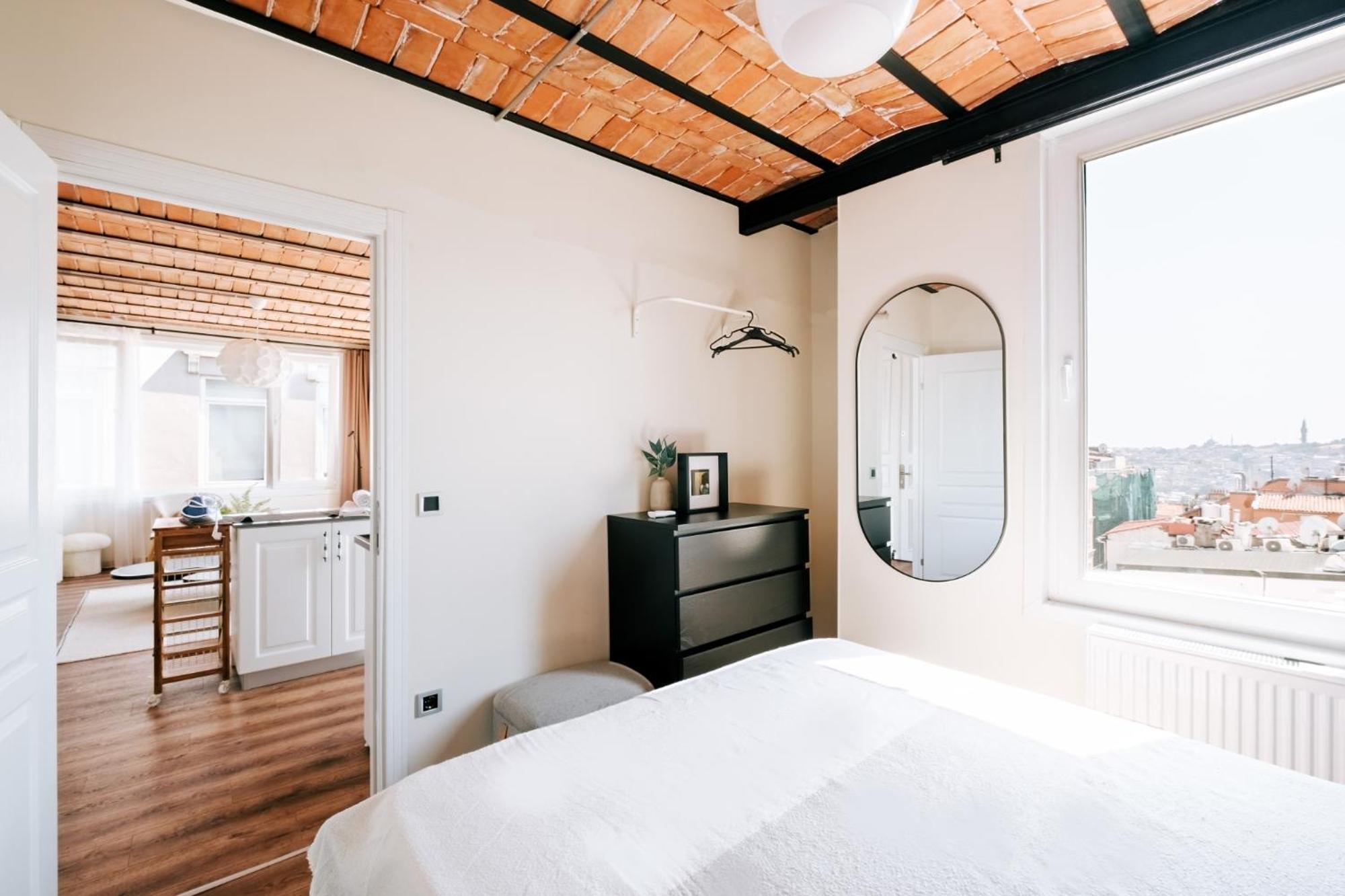 Flat W City View Near Galata Tower In Istiklal Ave Daire İstanbul