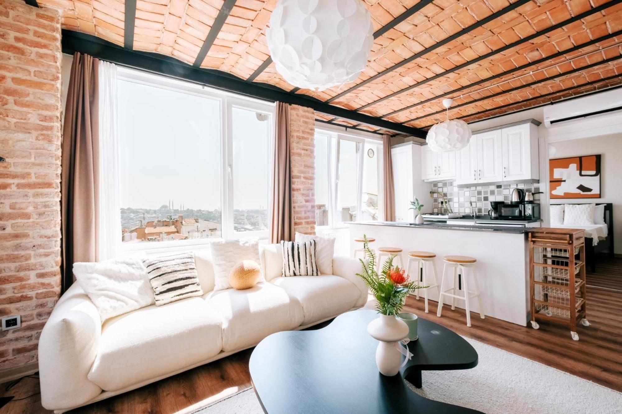 Daire Flat W City View Near Galata Tower In Istiklal Ave *